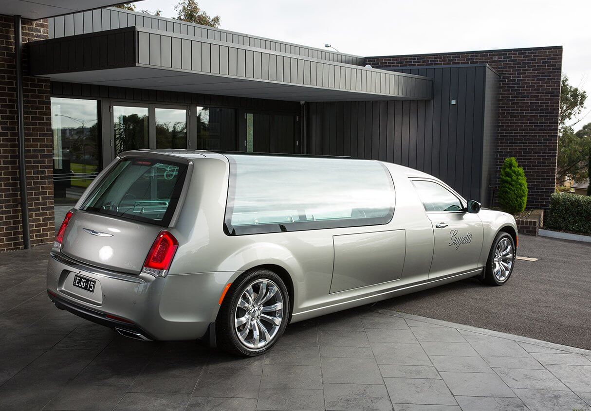 Warrnambool Funeral Hearses - Guyetts Funerals