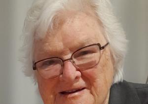 Frances Mckinnon Photo
