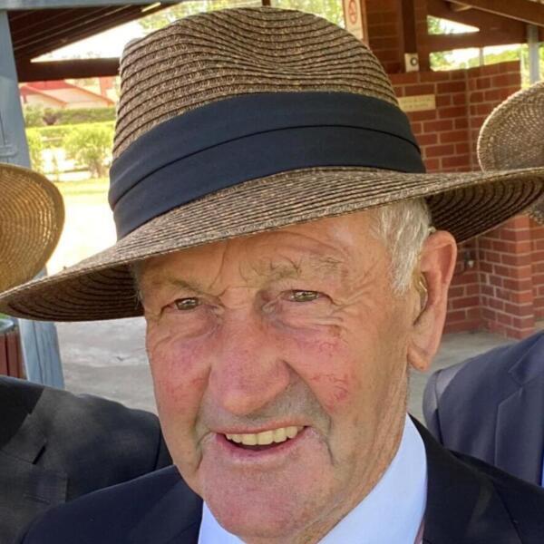Headshot image of MOLONEY, Peter