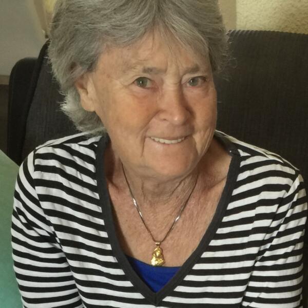 Headshot image of KELLY (née Hicks), Gwenda Joyce ‘Gwen’