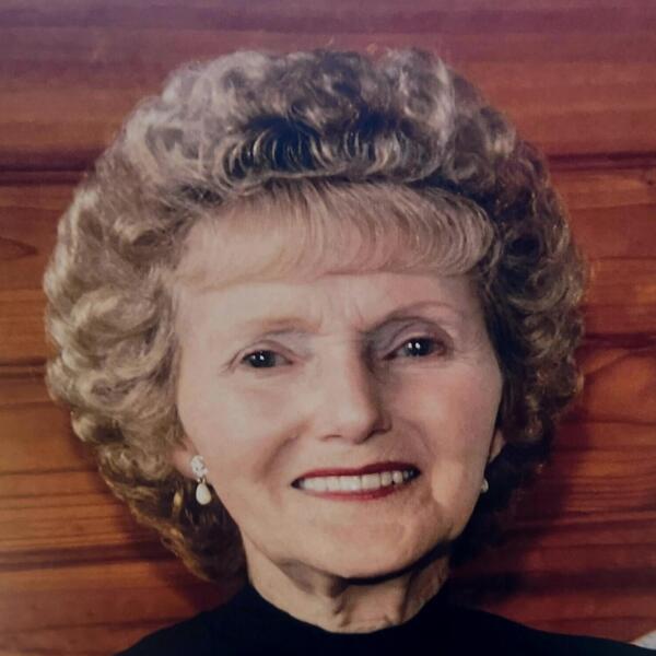 Headshot image of BOSWELL, Isabel Joyce