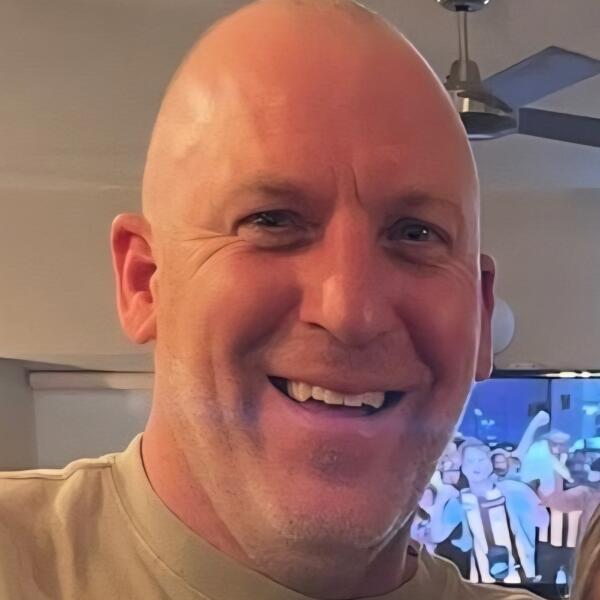 Headshot image of van der STARRE, Steven William